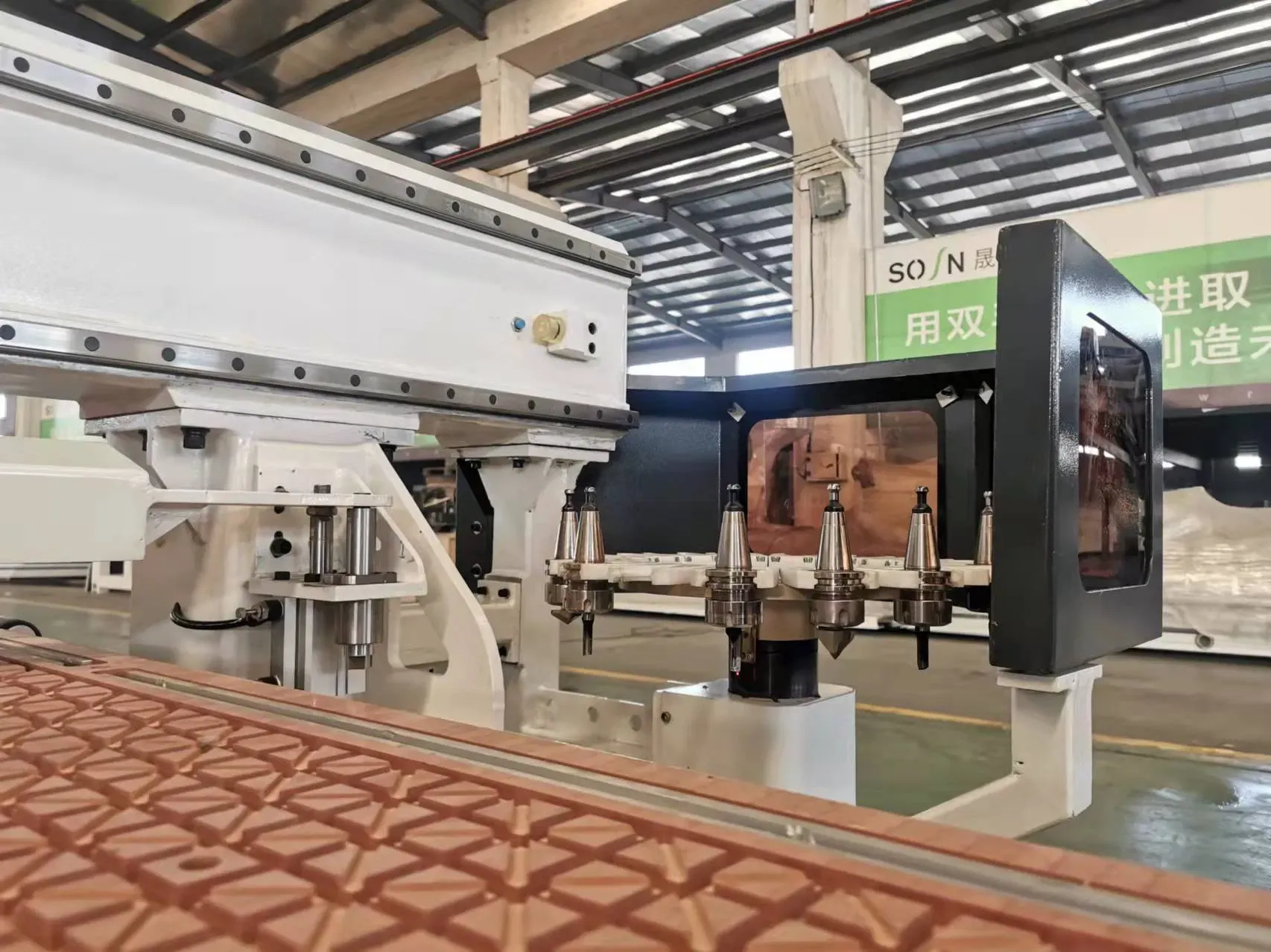 1300*2500мм Путешествующий размерный интеллектуальный резьбовой сверлильный режущий фрезерный многофункциональный ЧПУ-станок 3