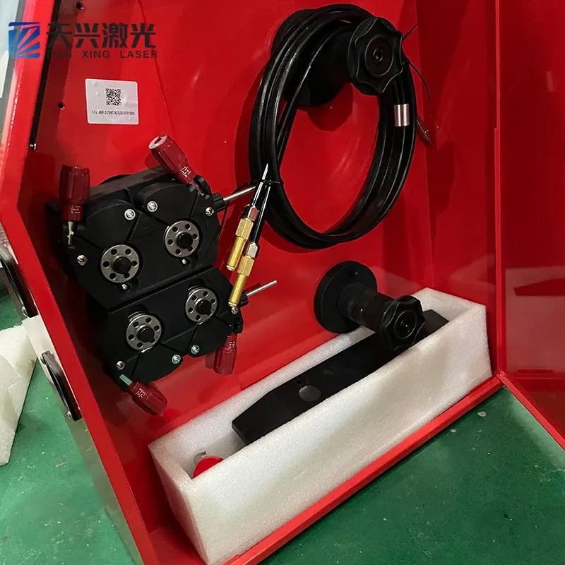 1500W Портативный лазерный сварочный аппарат с воздушным охлаждением 2