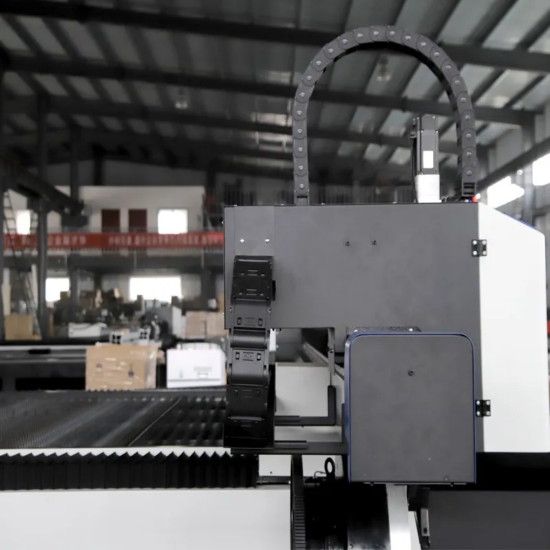 Профессиональный волоконный лазерный резак для металлов 5