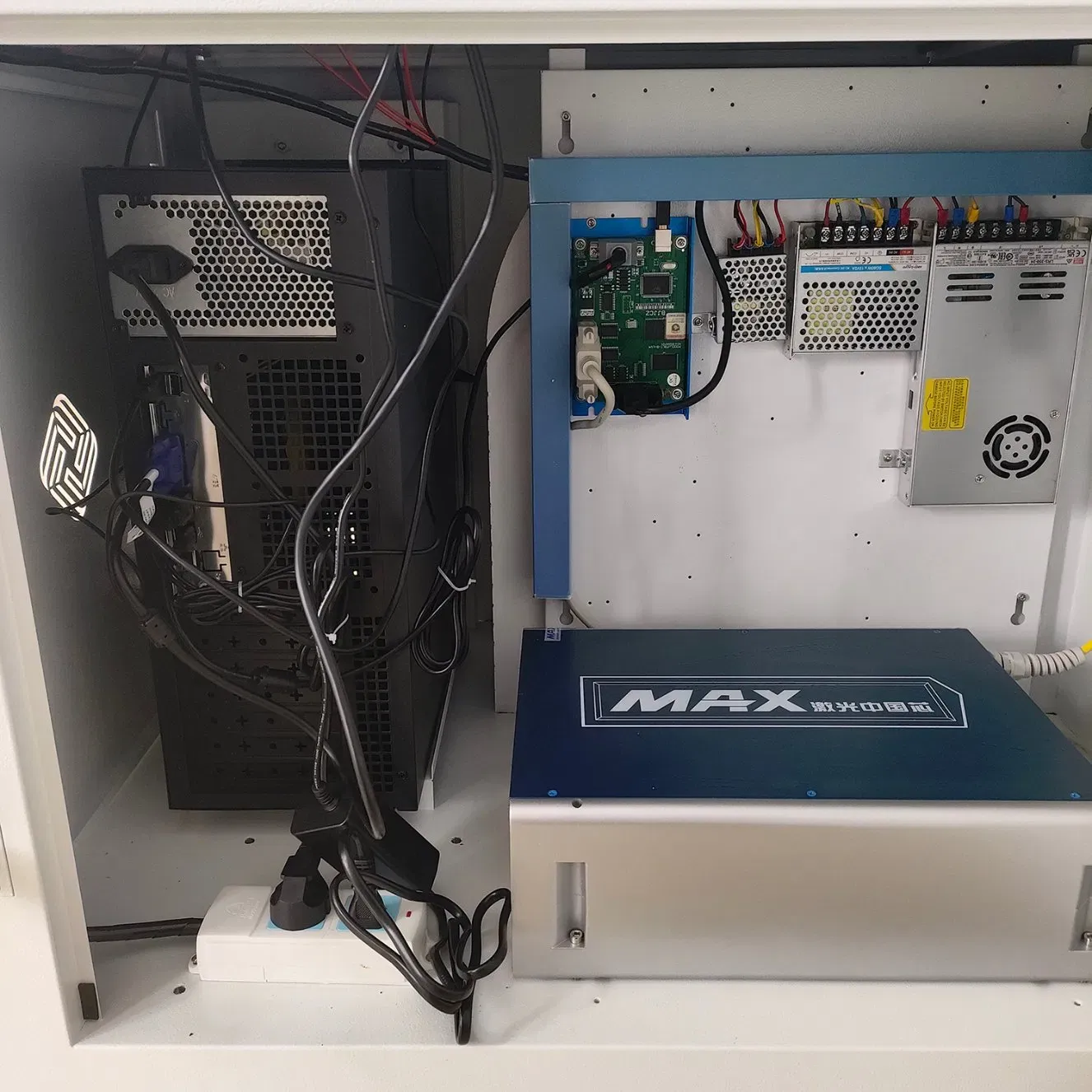 Профессиональный волоконный лазерный маркировочный станок XH-C-30W 5