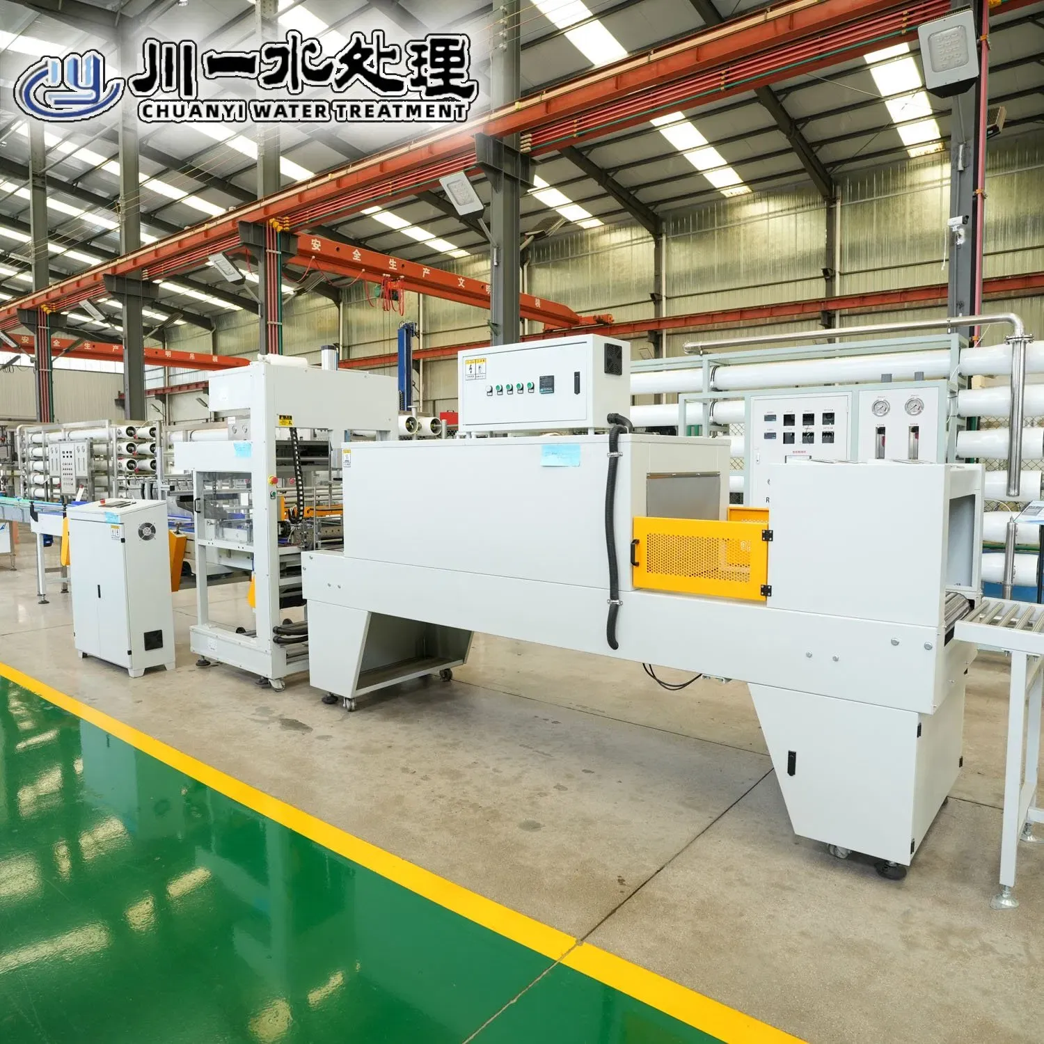 Автоматическая линия розлива воды в пластиковые бутылки 3000 бф/ч