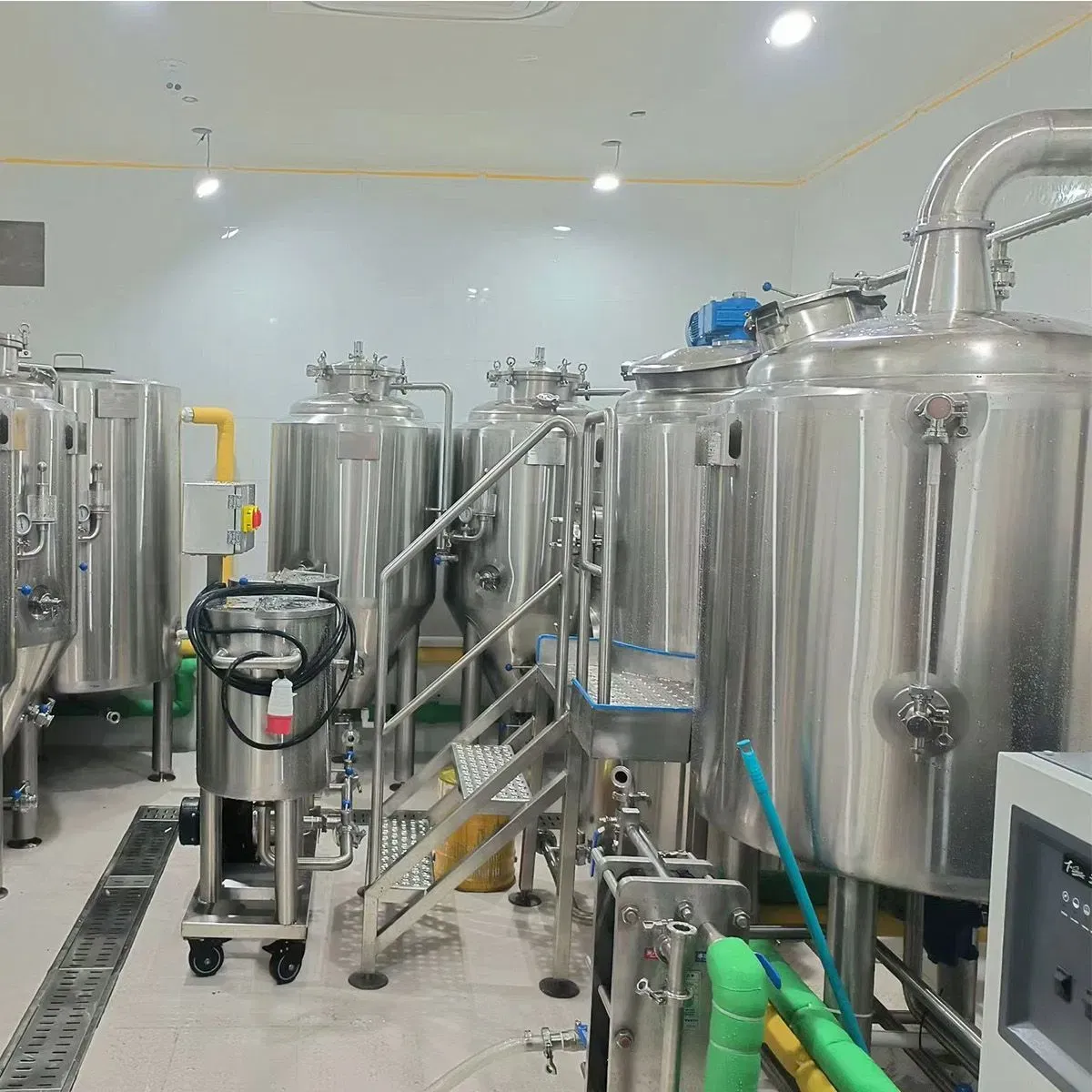 Мини-оборудование для пивоварения 300L/500L 3