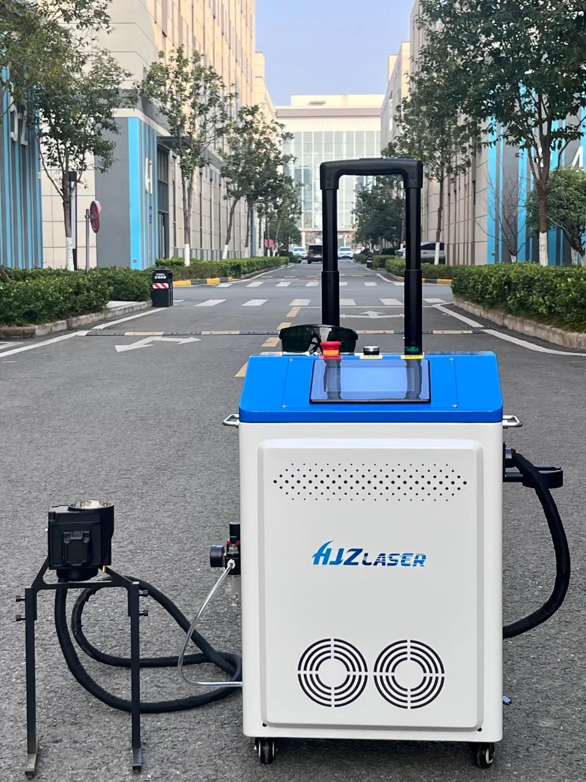 Профессиональная лазерная очистка 300W/500W для удаления краски с дерева и колесных дисков 2