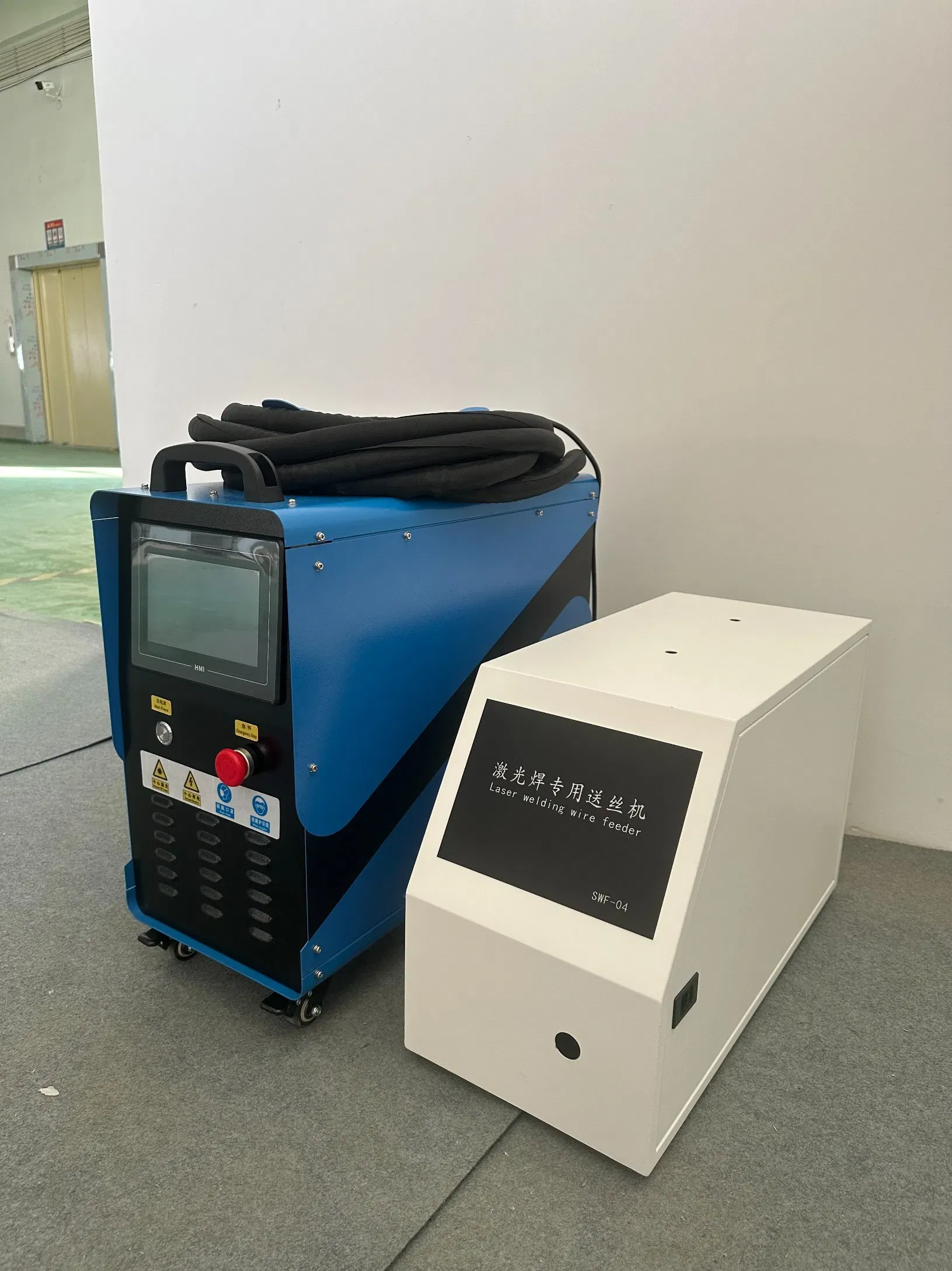 Профессиональная машина для сварки волоконным лазером с воздушным охлаждением 3