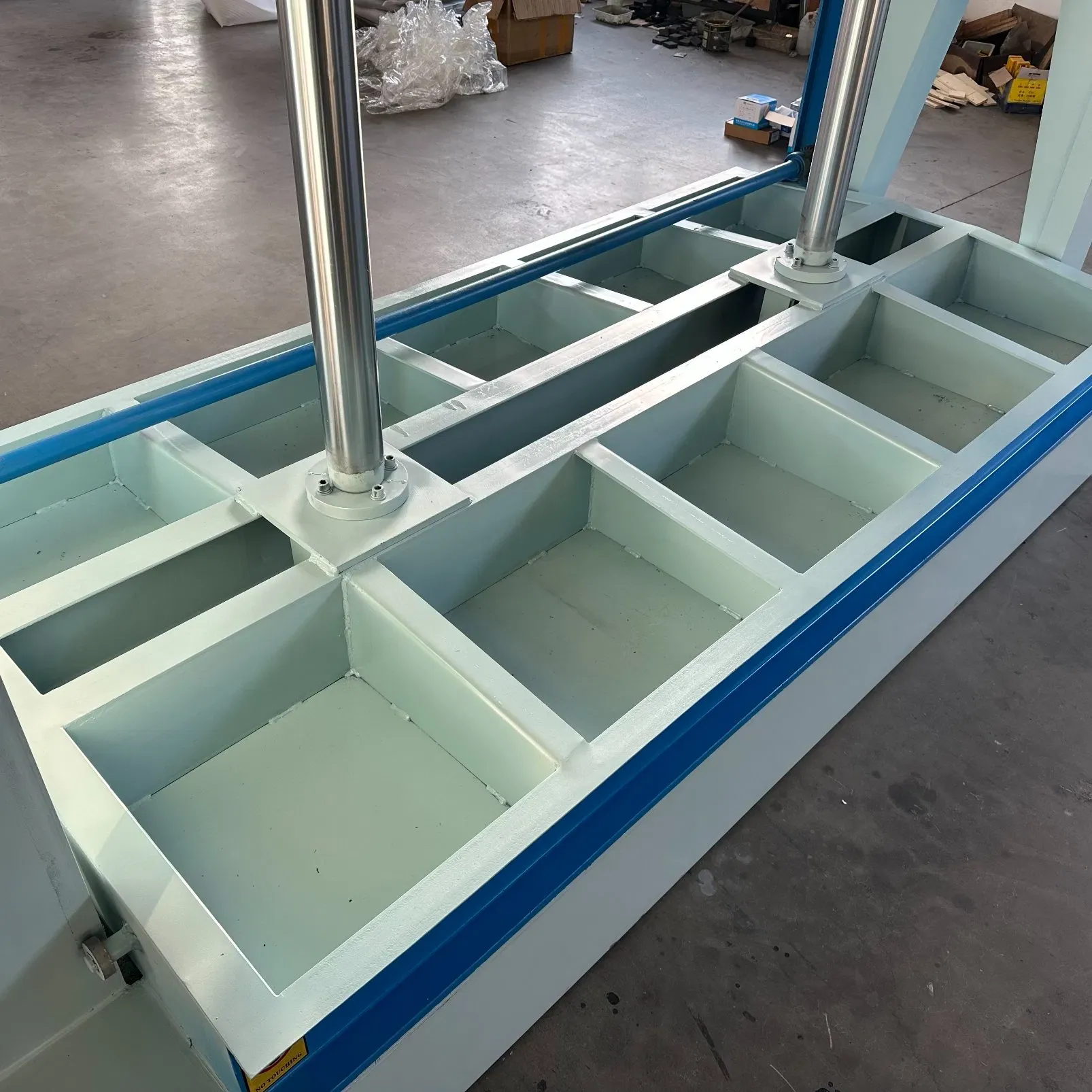 Машина для ламинирования МДФ холодного пресса для деревянных дверей MJ50 3