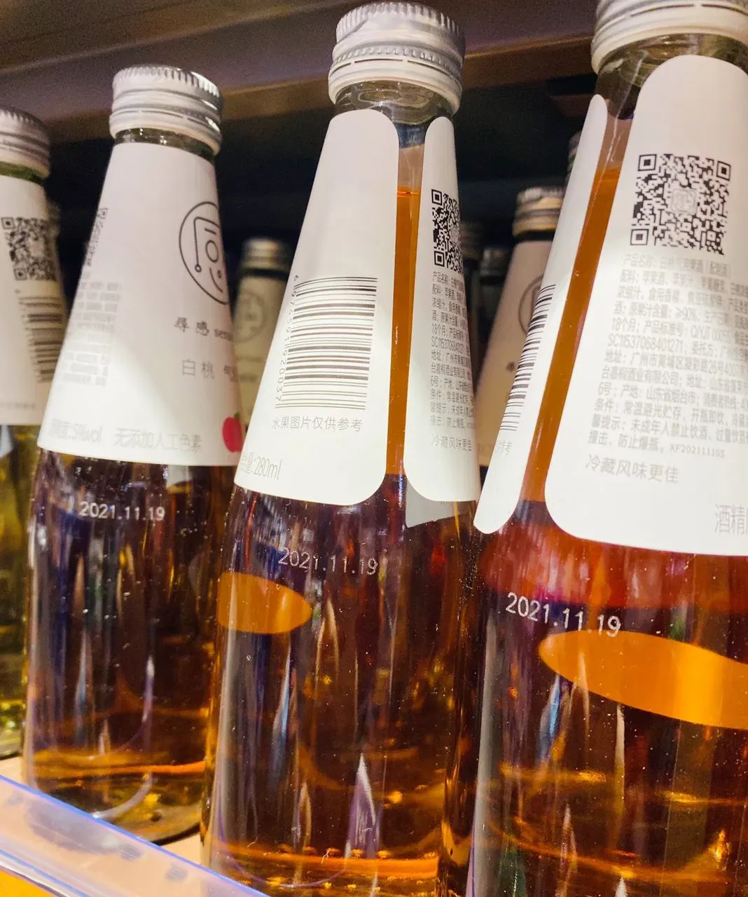 Профессиональный лазерный маркировочный станок GSL3000 CO2 4