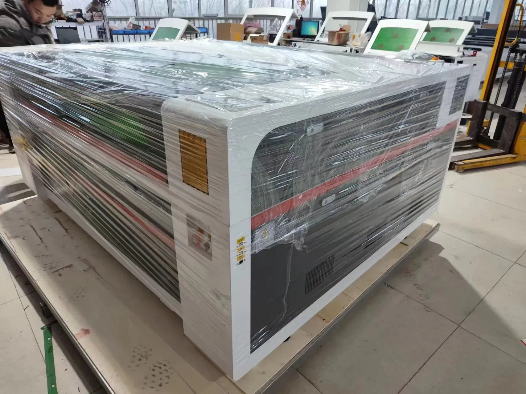 Профессиональный лазерный резак CO2 для резки дерева 3