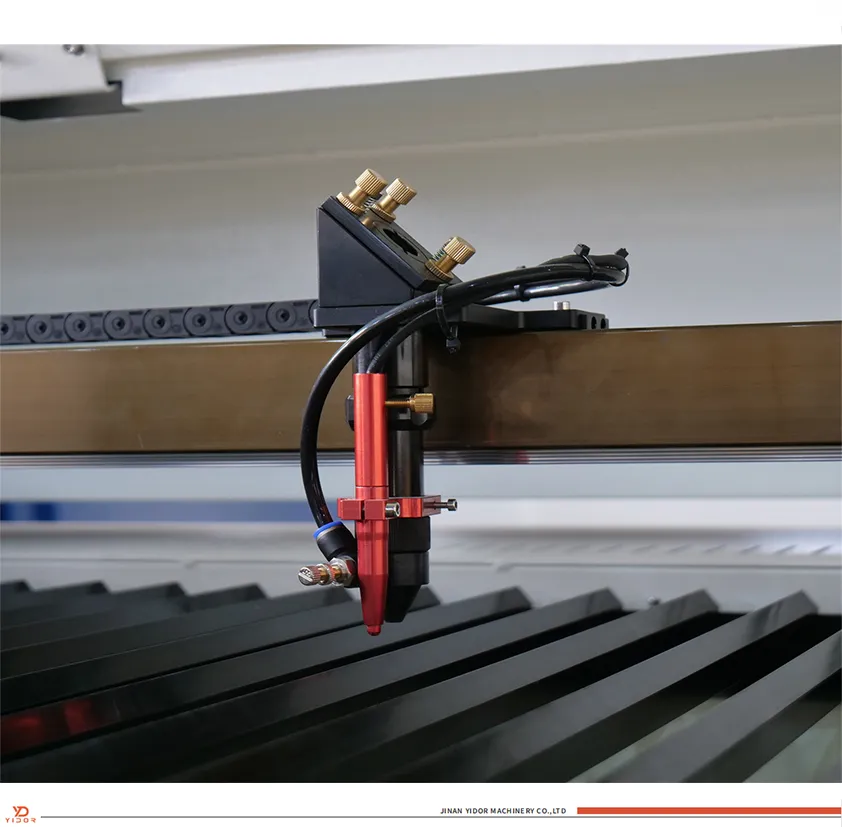 Профессиональный лазерный гравировальный станок CO2 80W/100W 6