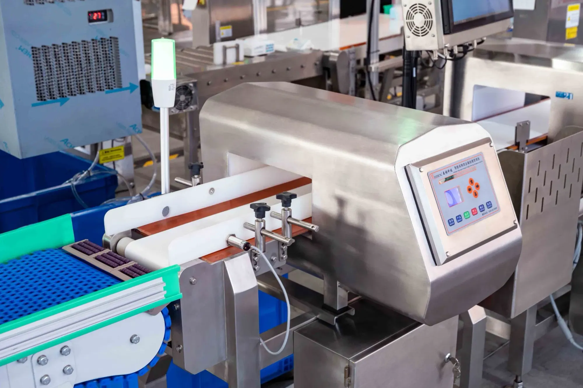 Современный металлодетектор для производства шоколада и конфет 4