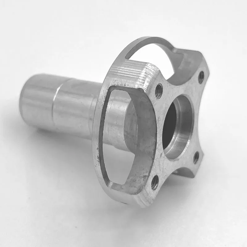 Прецизионные детали поворотного колеса и шестерни из алюминия и латуни 6