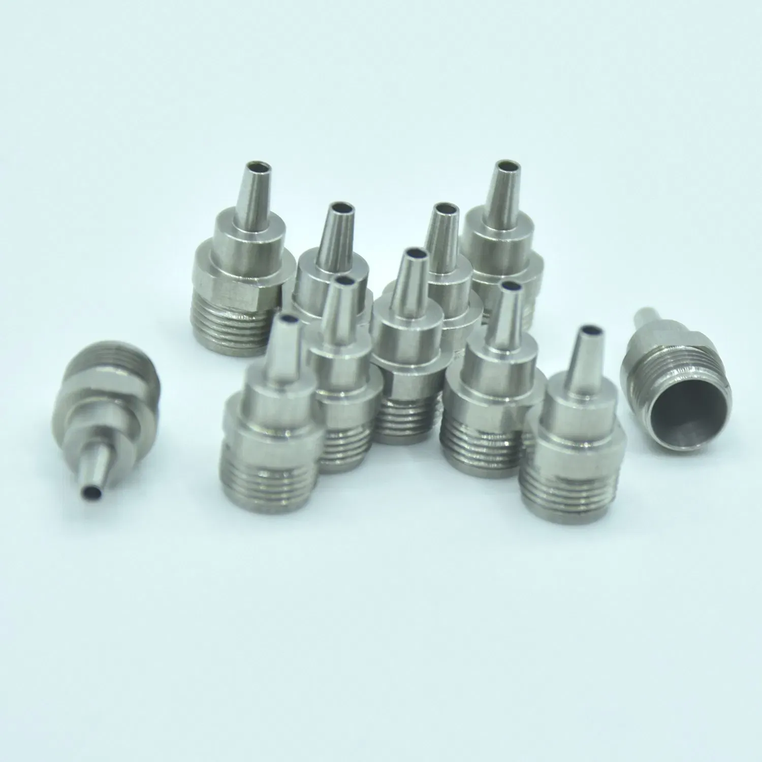 Прецизионные детали поворотного колеса и шестерни из алюминия и латуни 5