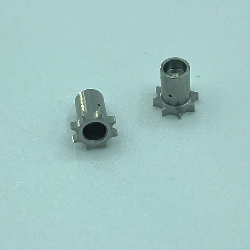 Прецизионные детали поворотного колеса и шестерни из алюминия и латуни