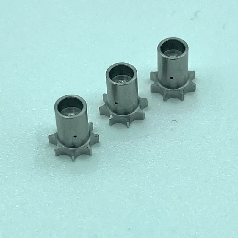 Прецизионные детали поворотного колеса и шестерни из алюминия и латуни 2