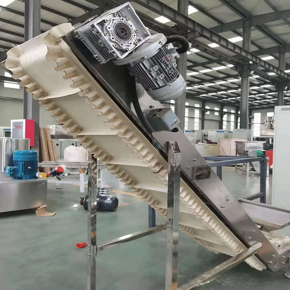 Экструдер для производства корма для животных HIMAX 5