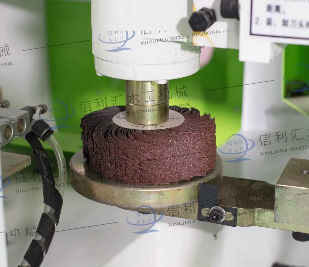 Автоматический одноосевой копировальный станок XLH 2