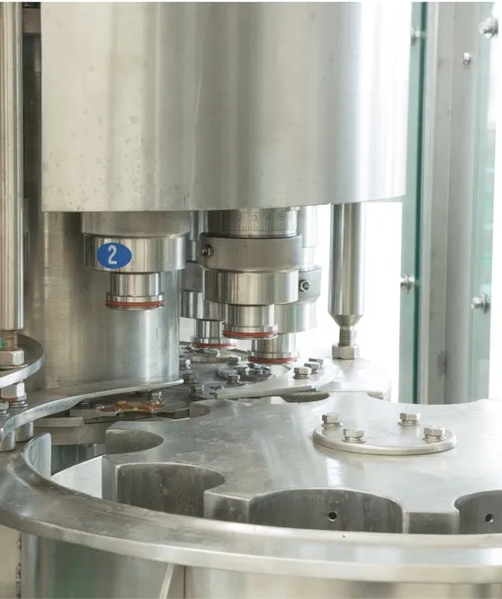 Автоматическая машина для розлива напитков BY-250609 5