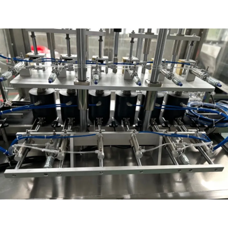Автоматическая линейная многоголовочная вакуумная бутылочная упаковочная машина для капсуляции жидкости 5