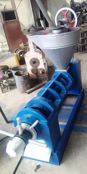 Автоматический маслопресс YS-95A 5