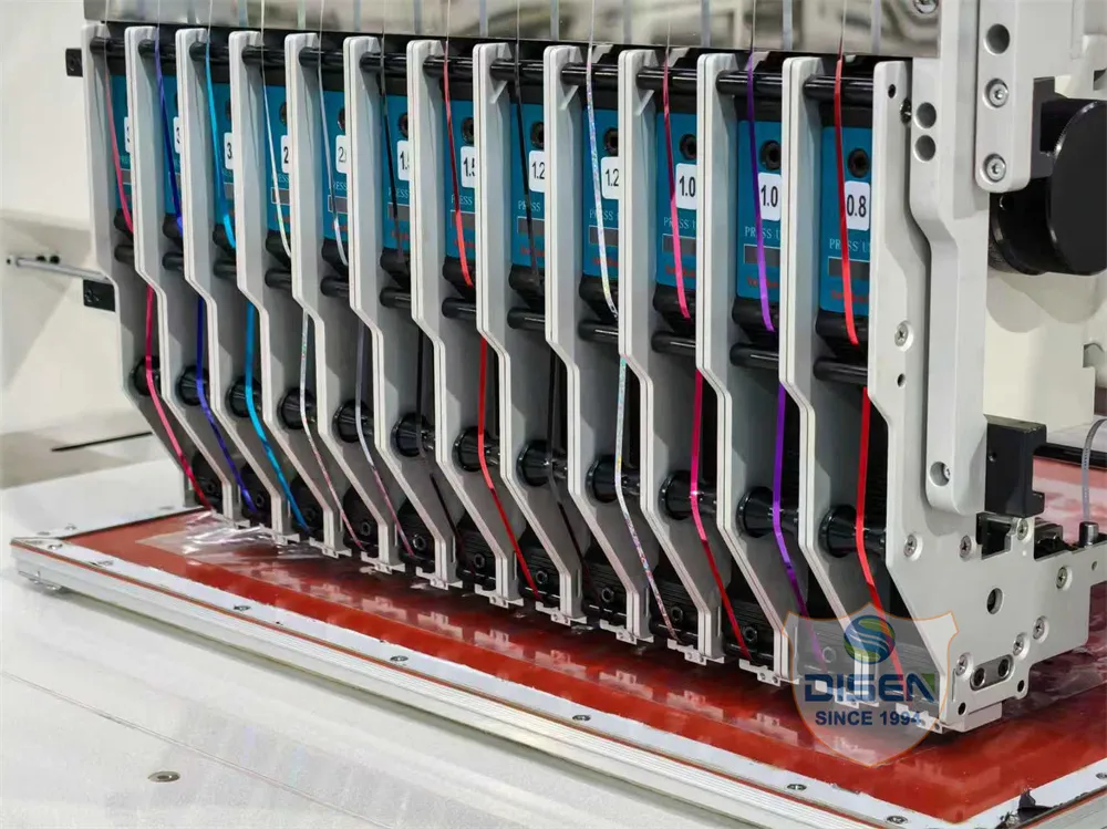 Автоматический пресс для установки страз на одежду 6