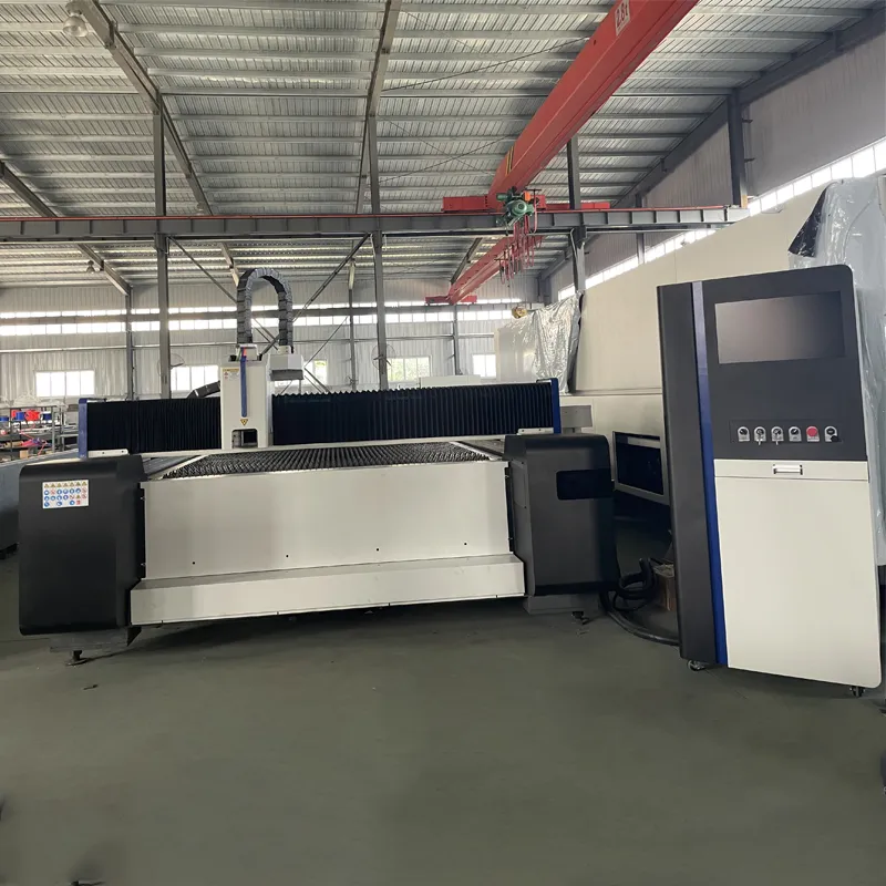 Профессиональный волоконный лазерный резак XH-CUT для металла 3