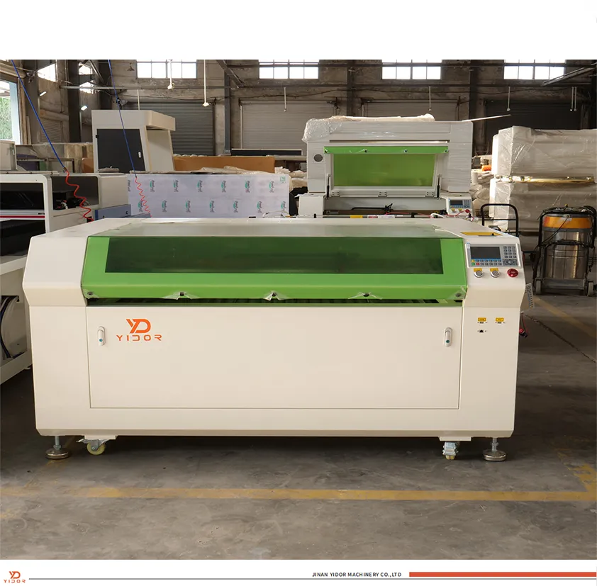 Профессиональный CO2 лазерный гравировальный станок 100W для дерева