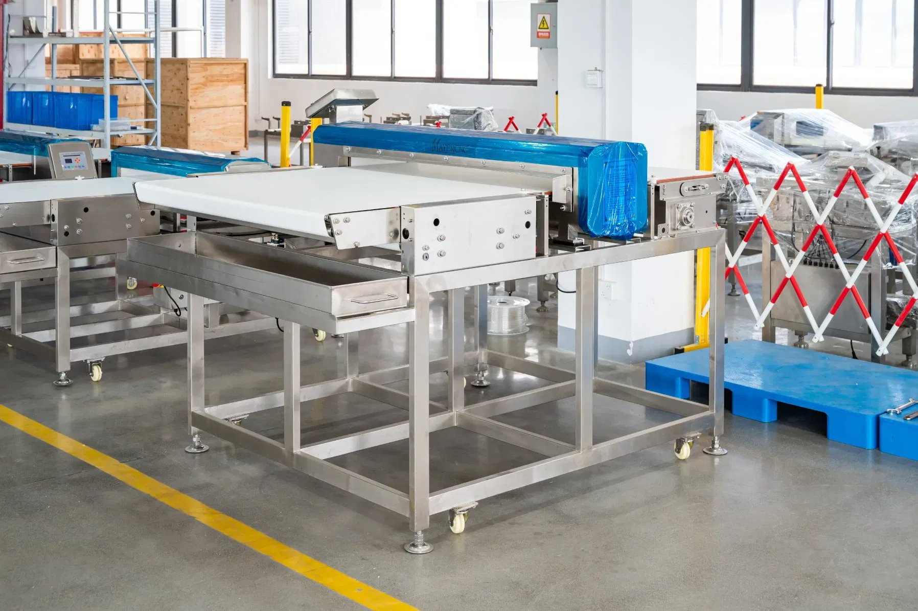 Сертифицированный CE высокоточный металлодетектор для хлеба, выпечки и замороженных продуктов 2