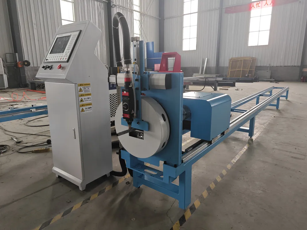 Профессиональный волоконный лазерный резак для прямоугольной стальной трубы 6