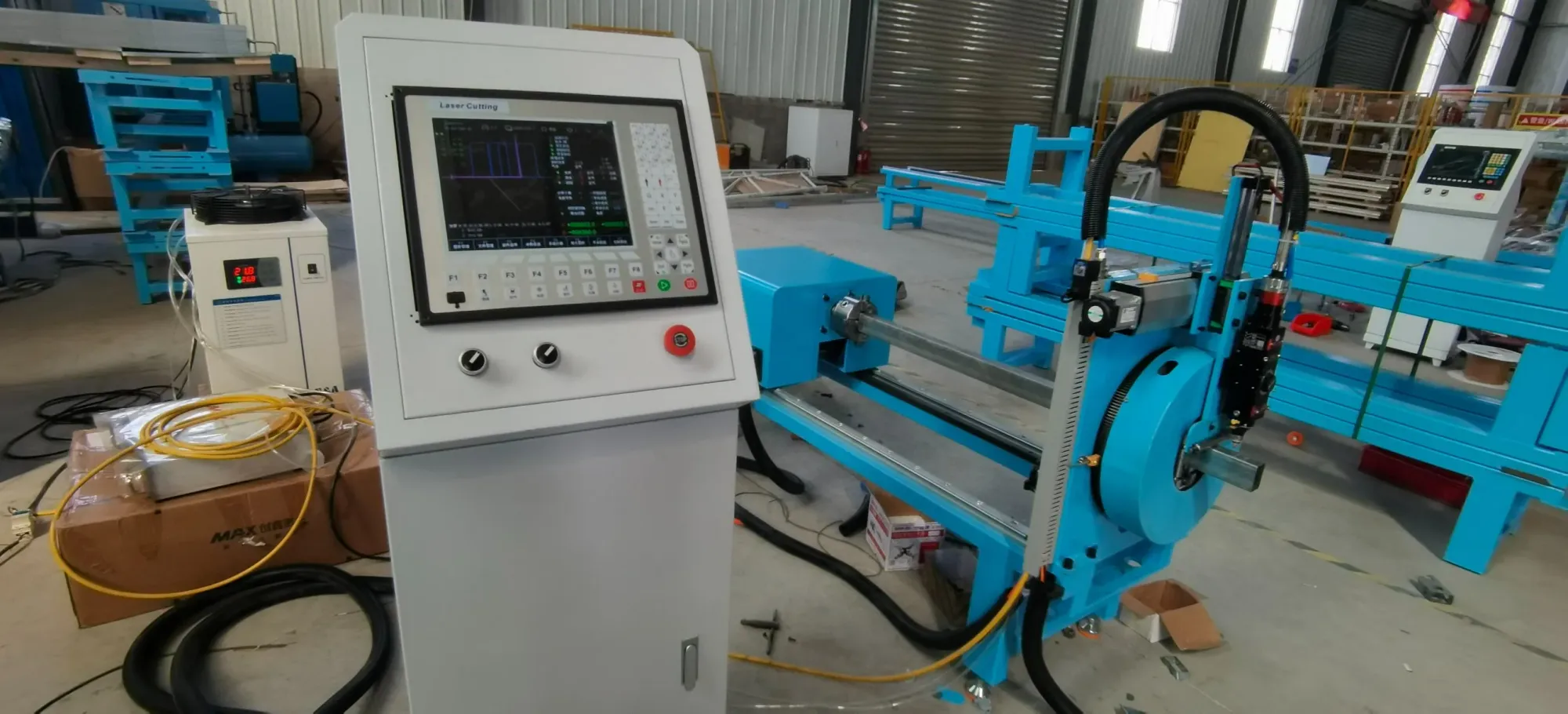 Профессиональный станок лазерной резки труб с ЧПУ 2