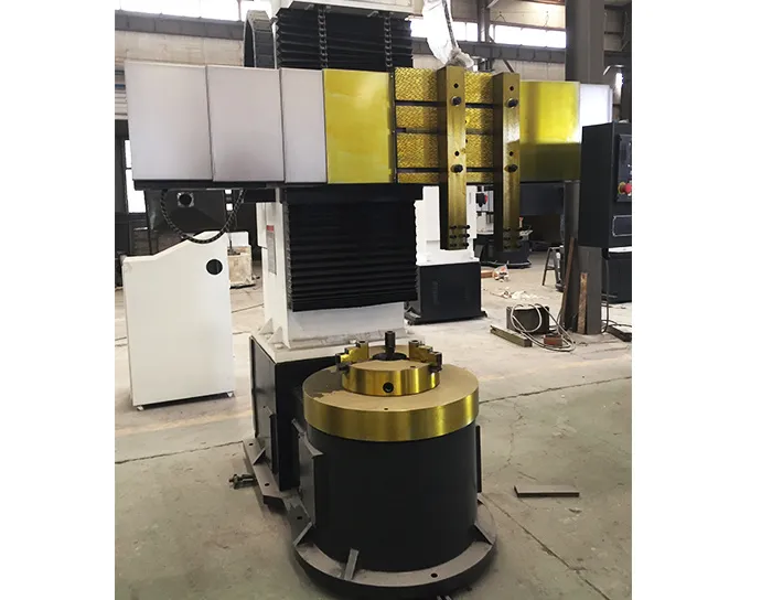 Горизонтальный Токарный Станок с ЧПУ CK518 2