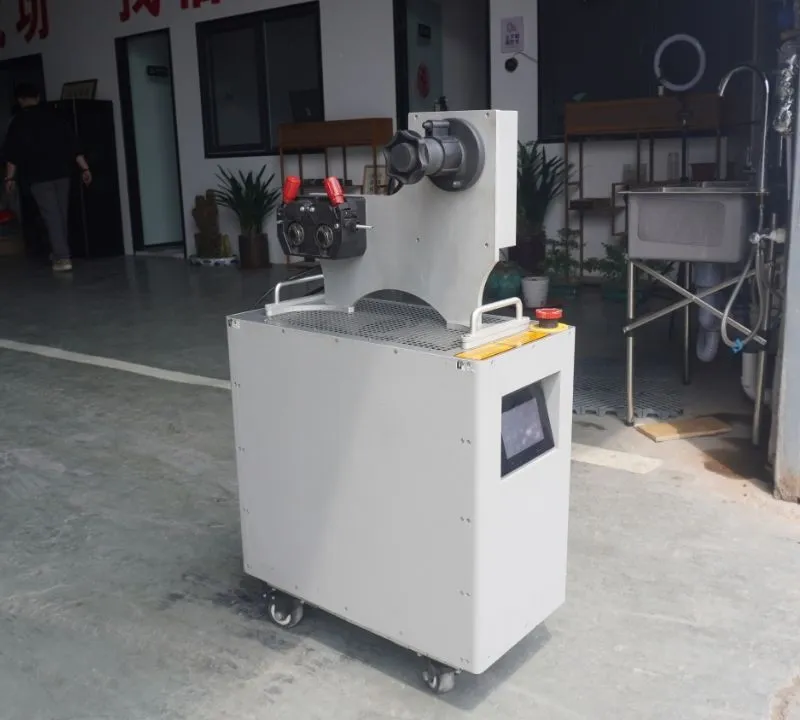 Профессиональный лазерный сварочный аппарат для металлов