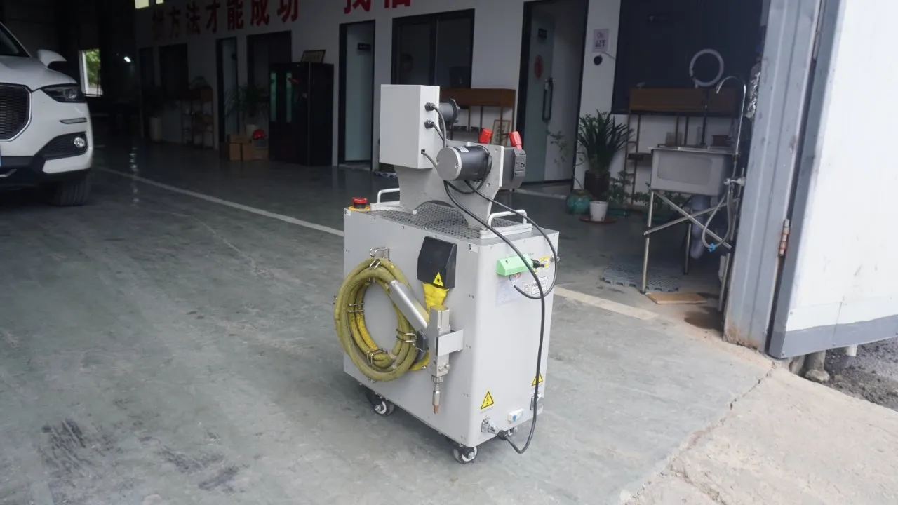 Профессиональный лазерный сварочный аппарат для металлов 4