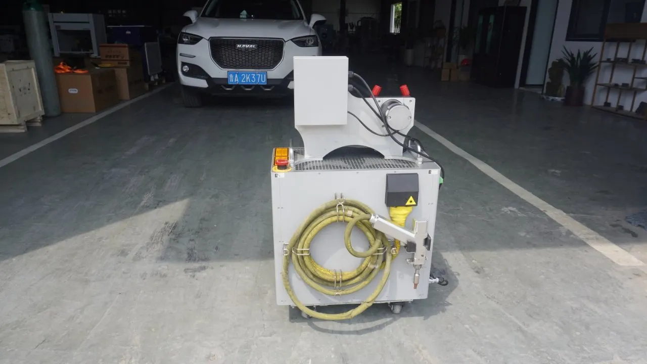 Профессиональный лазерный сварочный аппарат для металлов 6