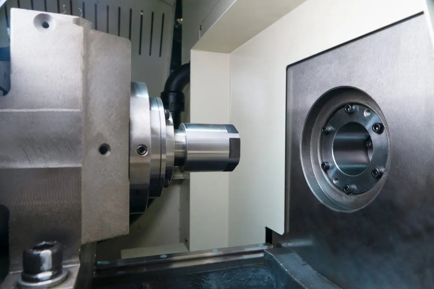 CK1107D Высокоточная швейцарская токарная машина с ЧПУ для обработки металлов 4