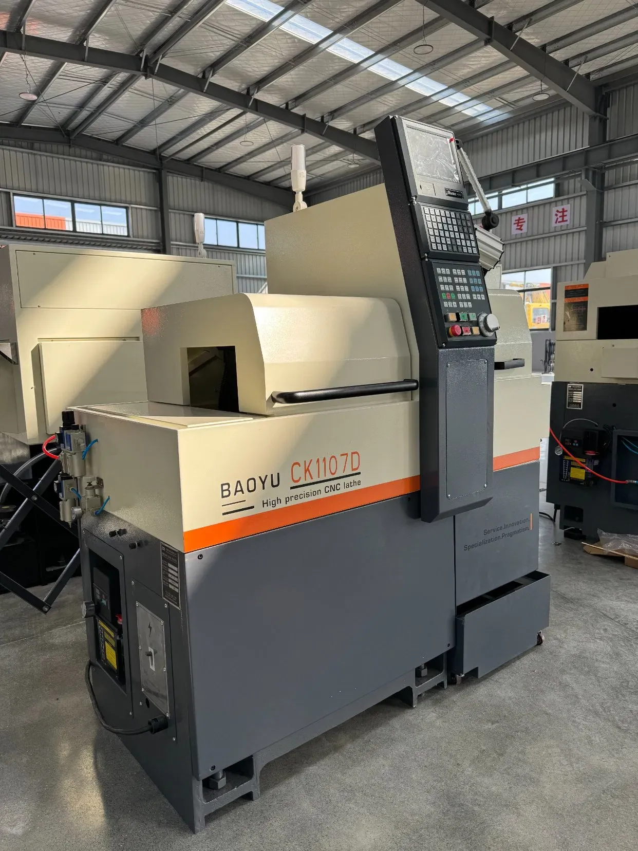 CK1107D Высокоточная швейцарская токарная машина с ЧПУ для обработки металлов 6