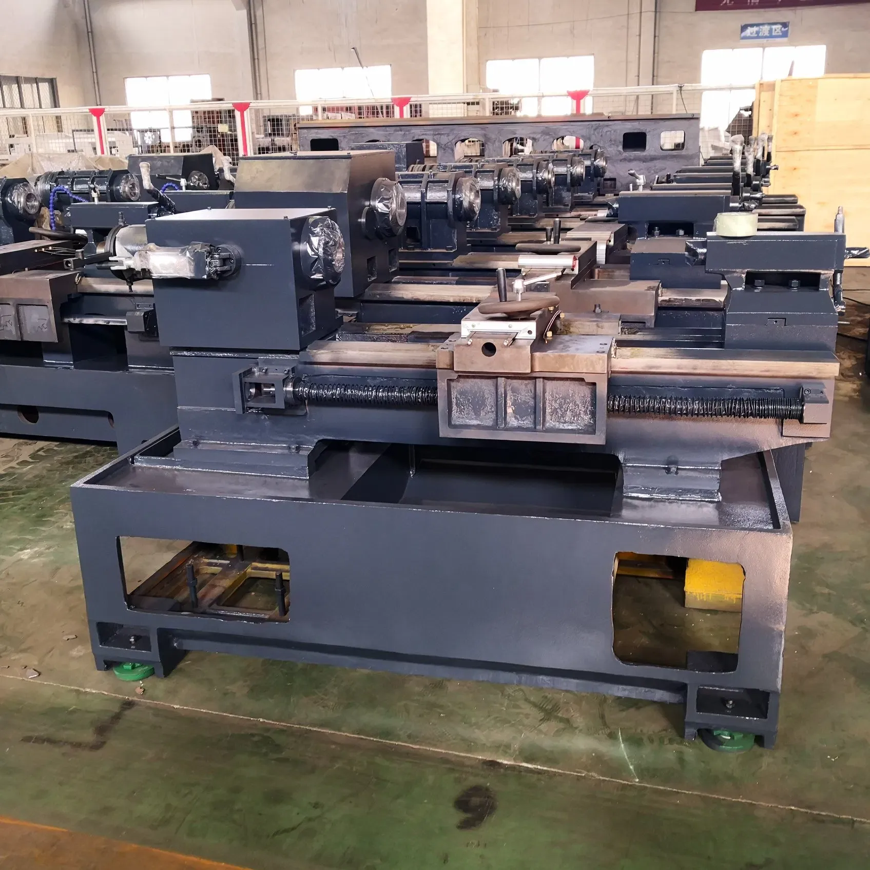 CK6150 Горизонтальный токарный станок с ЧПУ для металла 3