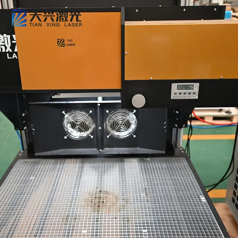 Профессиональная лазерная машина для маркировки и гравировки 6