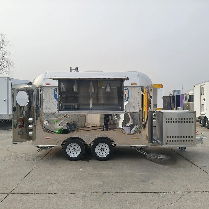 Мобильный Прицеп для Пищевых Продуктов с Кухней и Барбекю