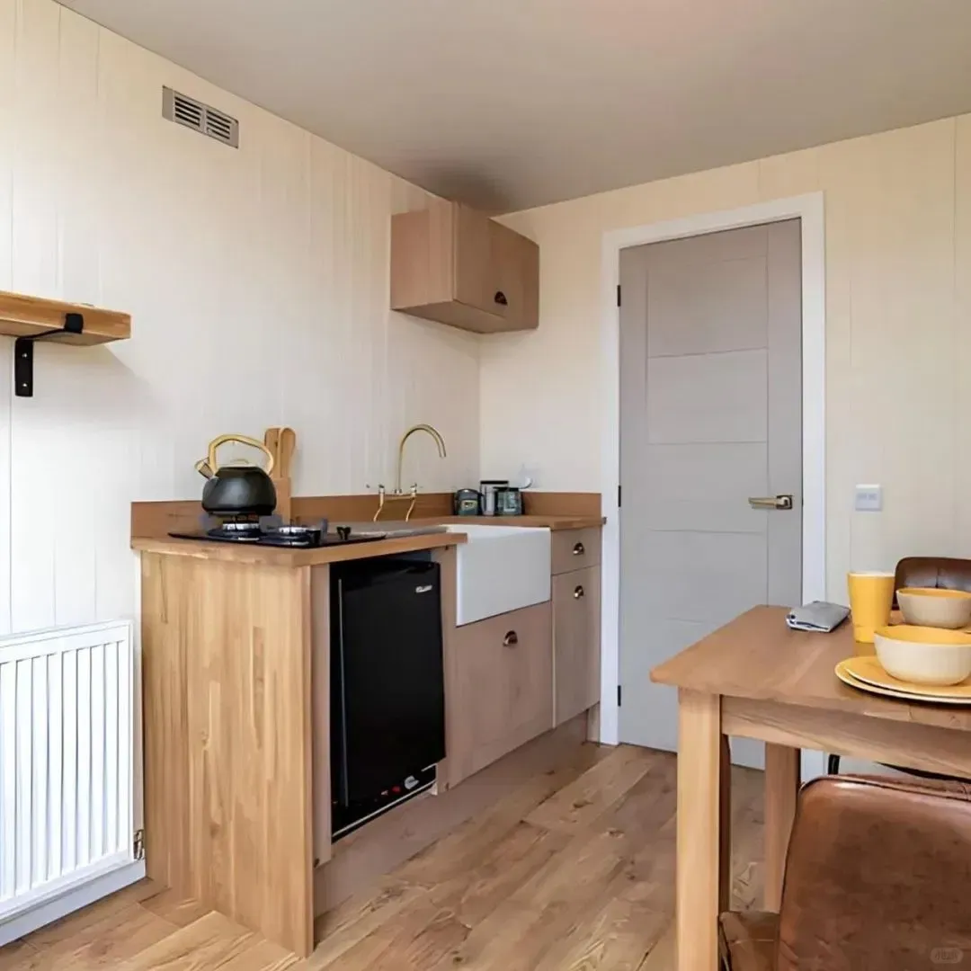 Модульный контейнерный дом для офиса или общежития 4