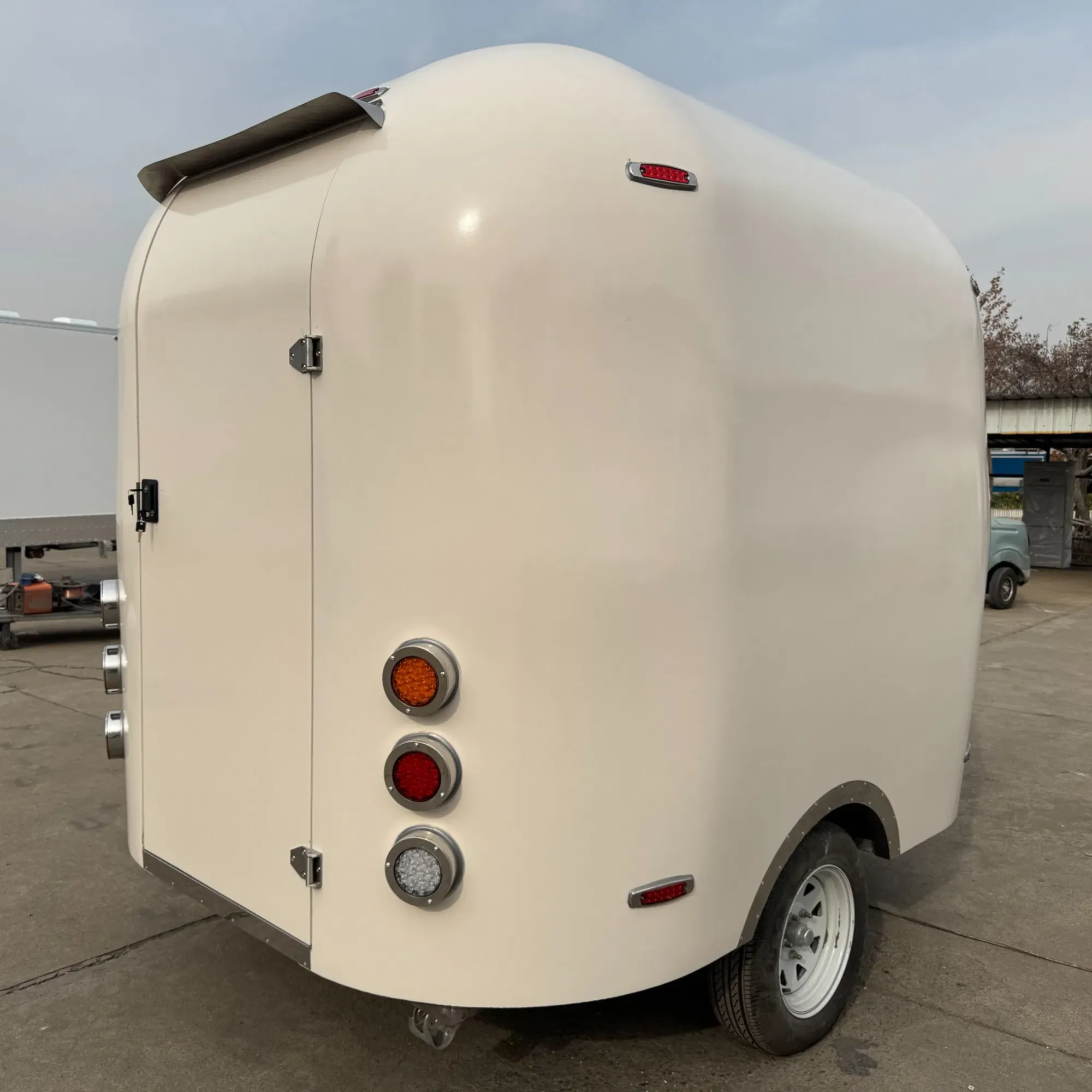 Кастомизированная пицца мороженое бургер закуска нержавеющая сталь ресторанное кухонное оборудование мобильный фуд-трейлер 4