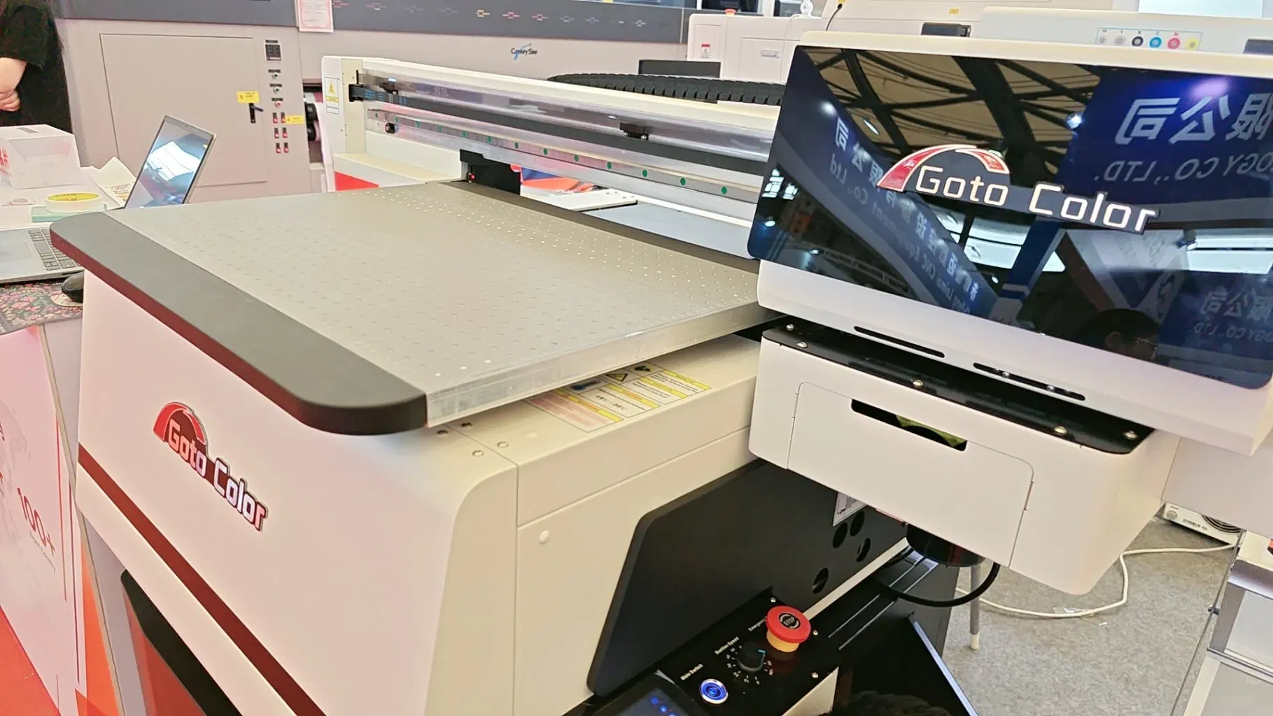 Цифровая УФ-печатная машина для акриловых изделий 3