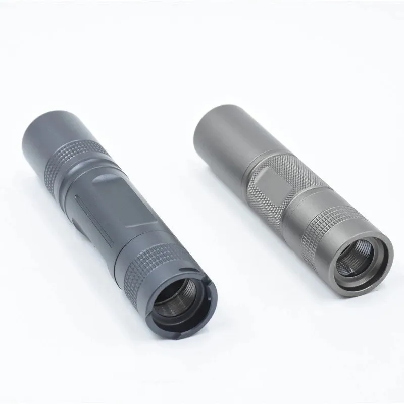 Надежный фонарик с прецизионной инженерией и токарным мастерством 4