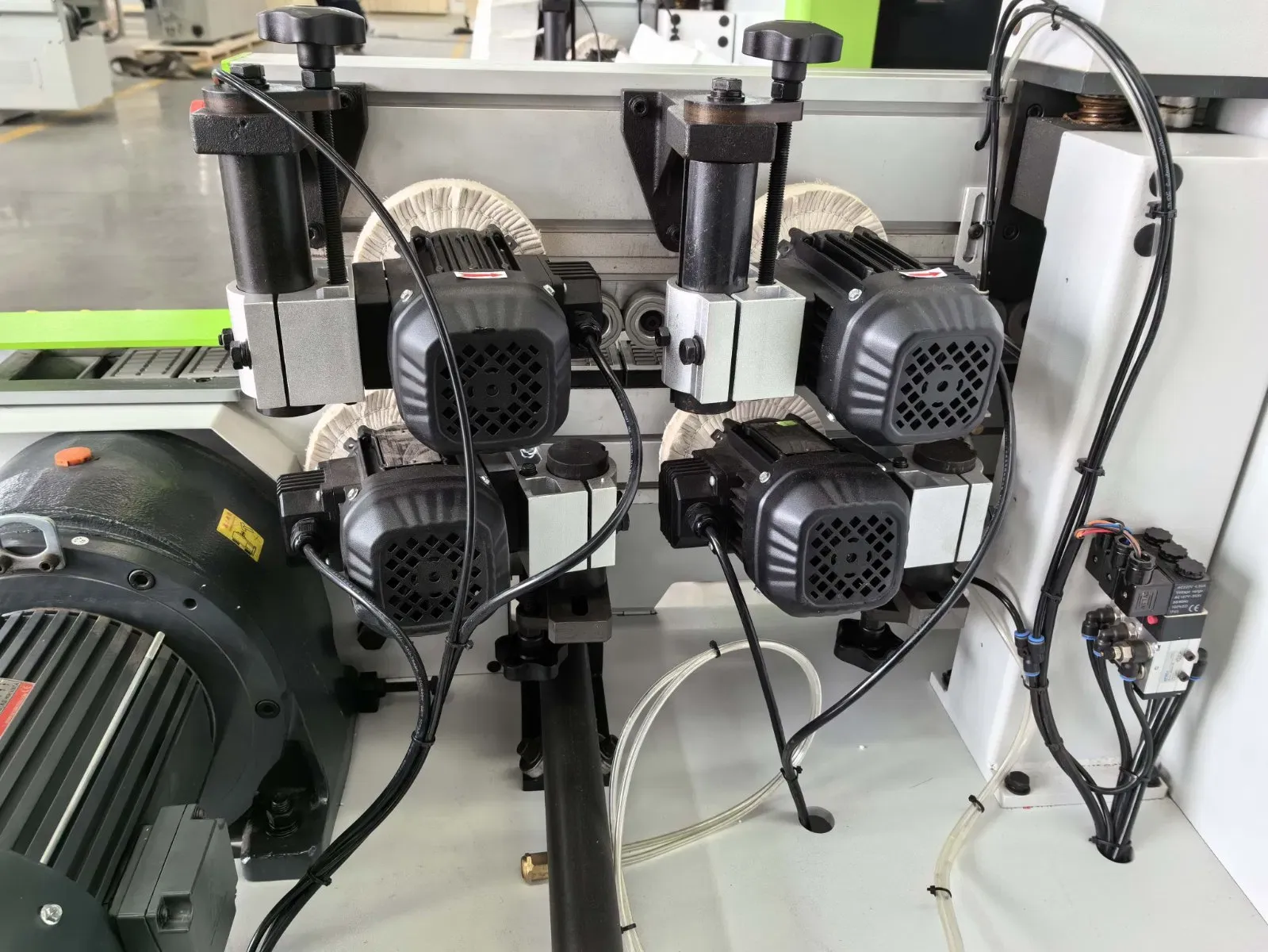 Профессиональная машина для кромления и производства фанерных коробок Zhongding 4