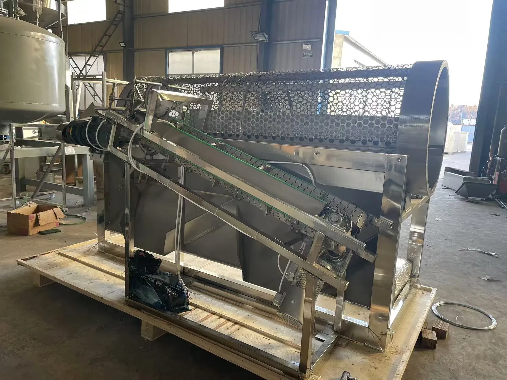 Электрическая машина для раскалывания какао-бобов ADX-400A/ADX-400B 4