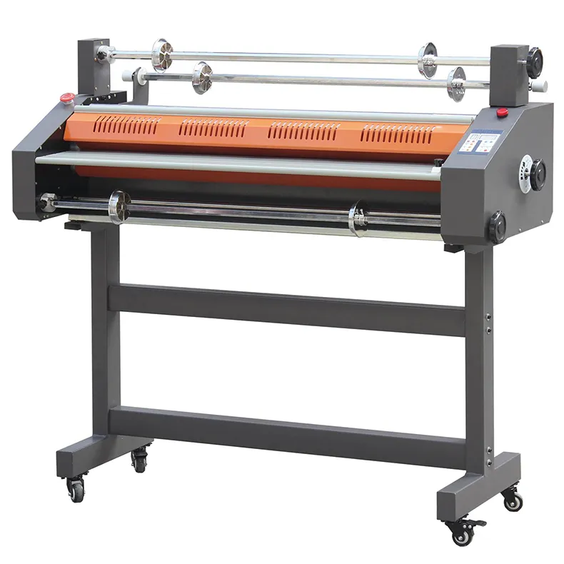 FM1100 Машина для ламинирования с одно- и двусторонним роликом