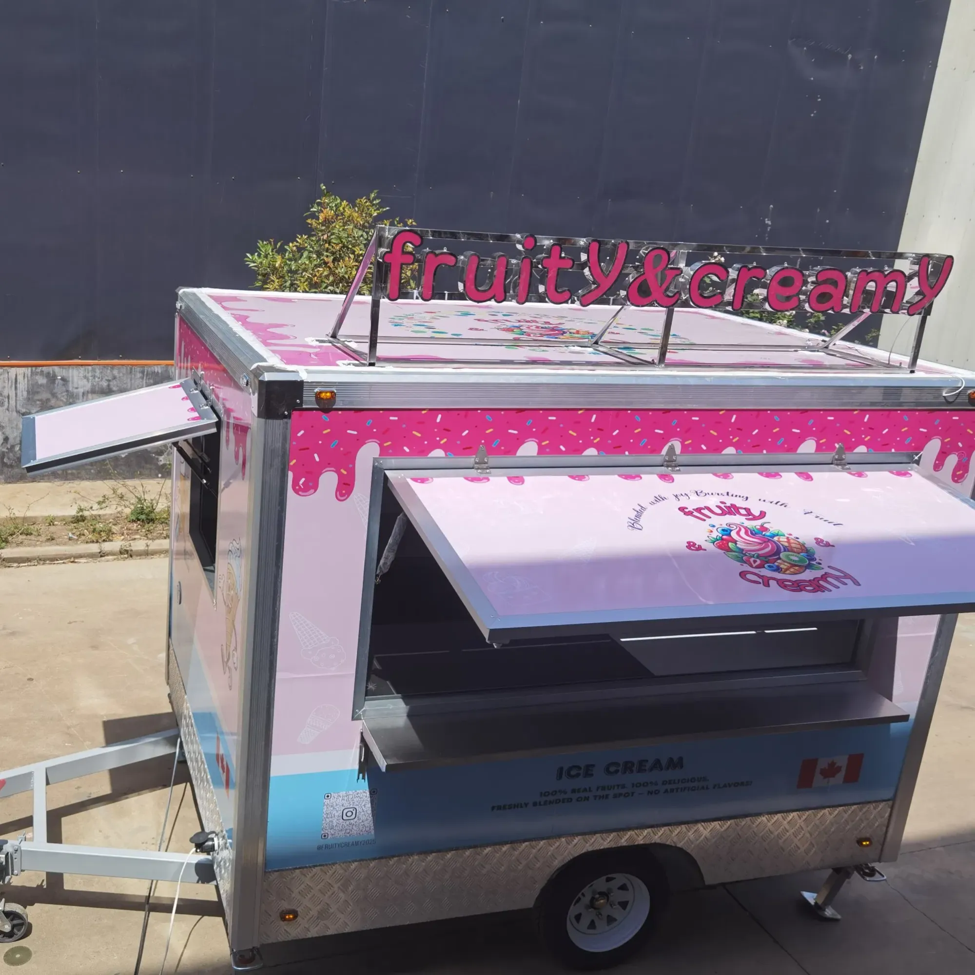 Мобильный фуд-трак на прицепе для пищевых продуктов 3