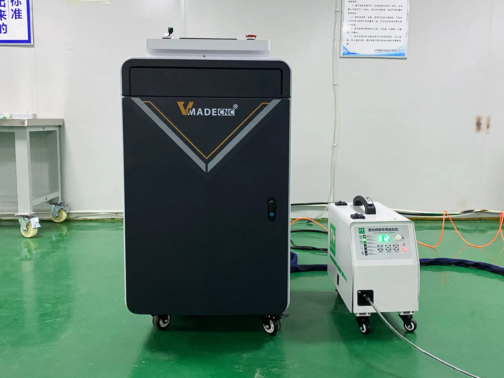 Машина для очистки волоконным лазером 5