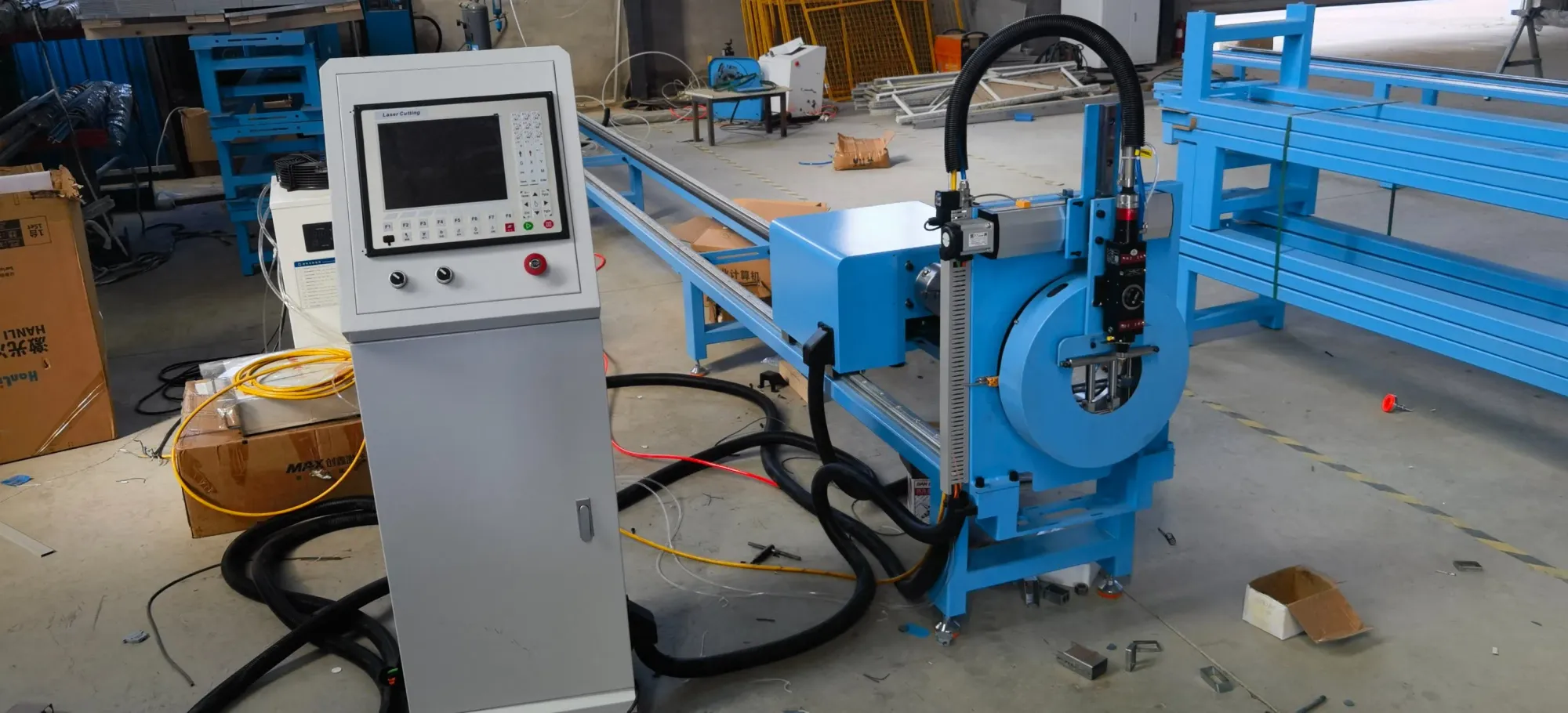 Лазерная трубная резка для квадратных и прямоугольных стальных труб 3