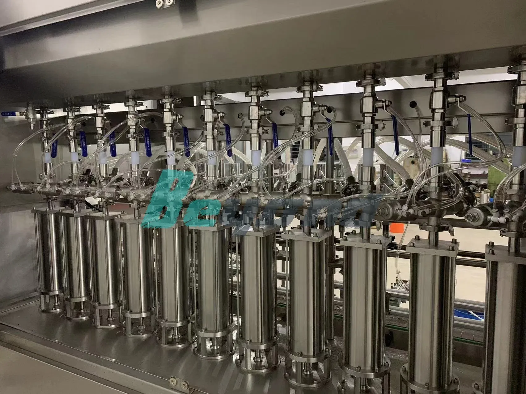 Автоматическая машина для упаковки масла BY-250717 4