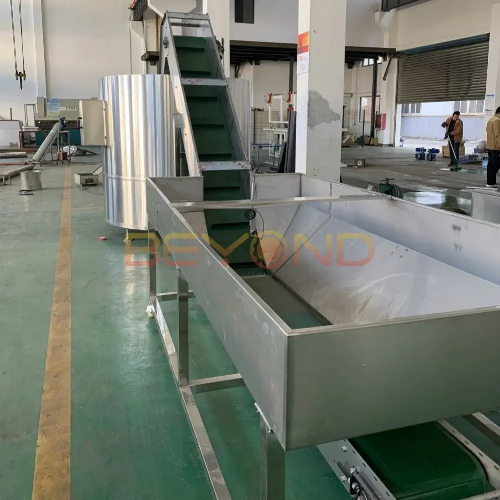 Полностью автоматическая высокотехнологичная машина для расфасовки чистой питьевой минеральной воды в пластиковые бутылки 3