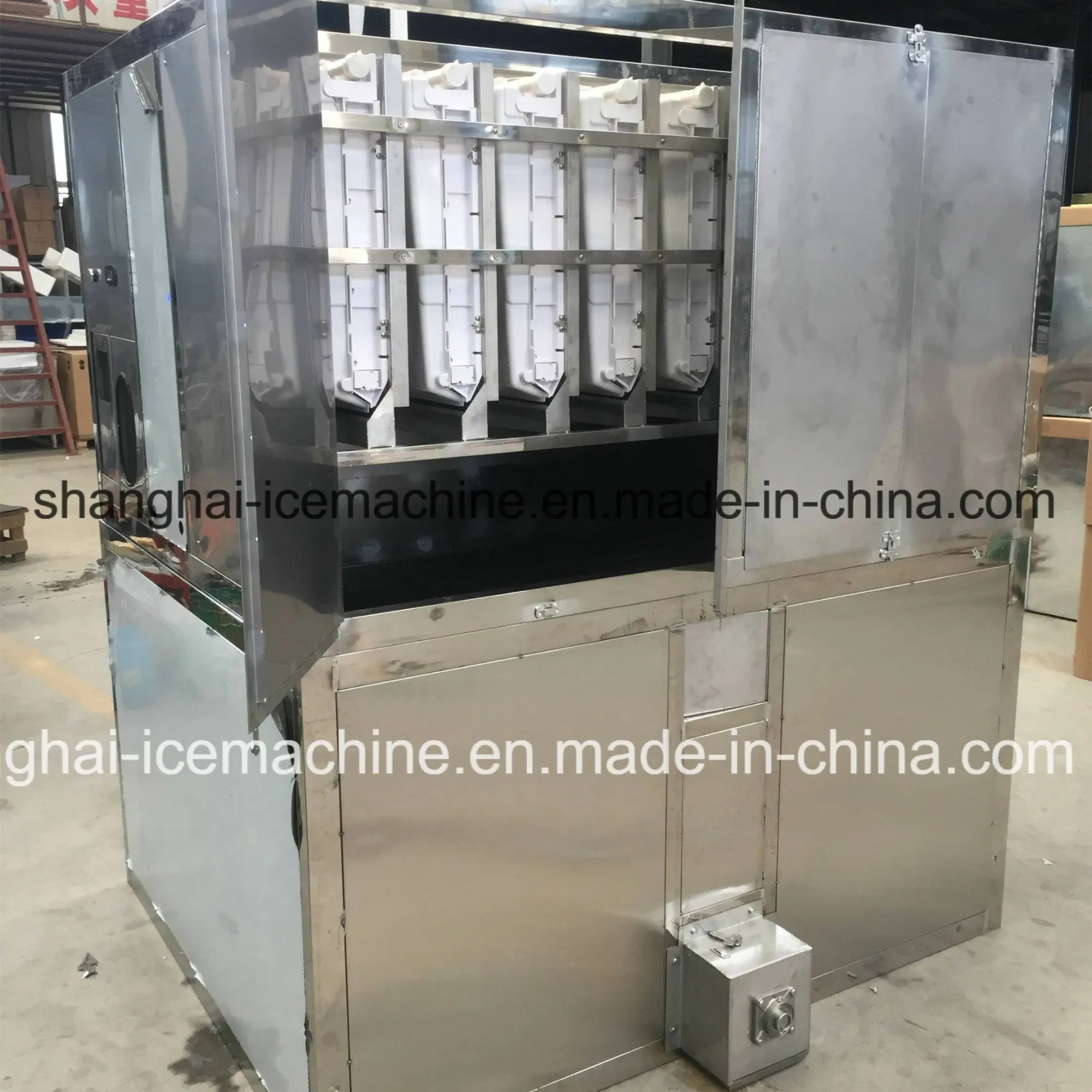 Автоматическая машина для льда большой ёмкости с 2 тоннами кубиков льда 3